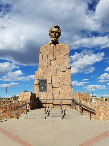 Image of Abraham Lincoln Memorial Monument