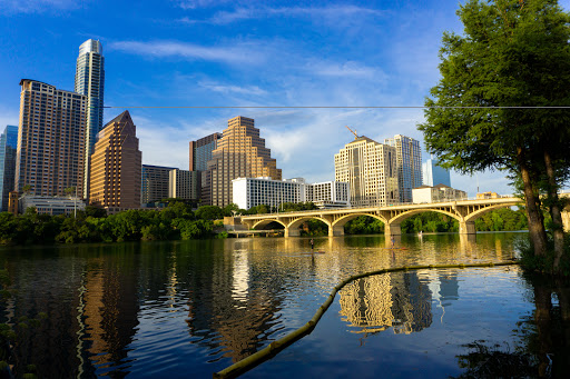 Image of Auditorium Shores at Town Lake Metropolitan Park