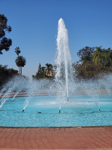 Image of Bea Evenson Fountain