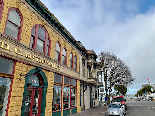 Image of California Welcome Center, Eureka