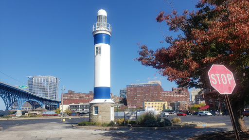 Image of Cleveland Harbor West Pierhead Lighthouse