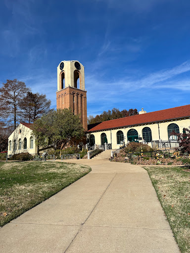 Image of Dennis & Judith Jones Visitor & Education Center