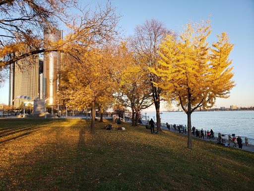 Image of Detroit Riverwalk Park