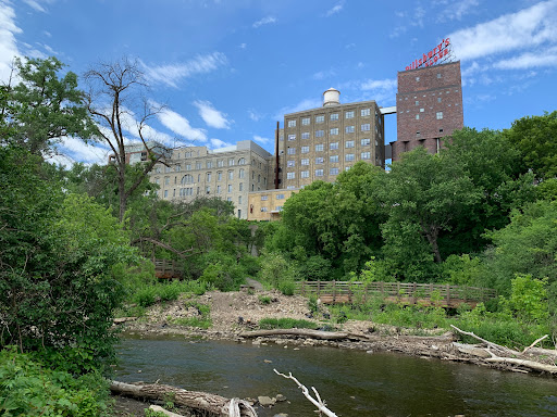 Image of Father Hennepin Bluff Park