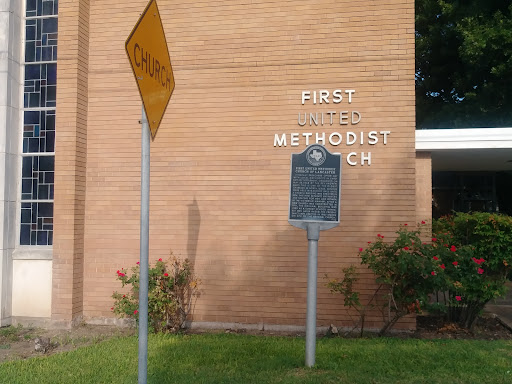 Image of First United Methodist Church of Lancaster - Texas State Historical Marker
