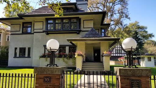 Image of Frank Lloyd Wright–Prairie School of Architecture Historic District