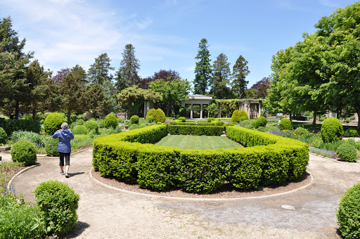 Image of Harkness Memorial State Park