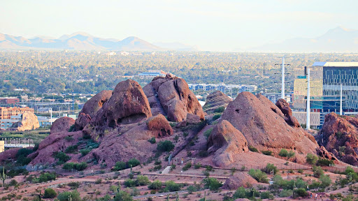 Image of Hole in the Rock