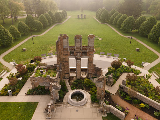 Image of Holliday Park Nature Center