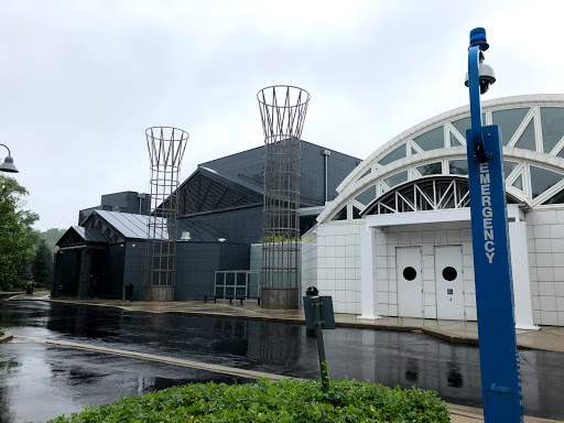 Image of Illinois Holocaust Museum & Education Center