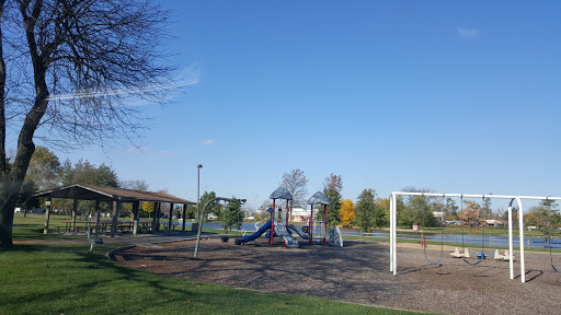 Image of Lombard Lagoon