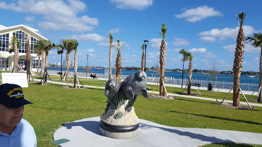 Image of Manatee Lagoon