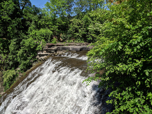 Image of Mill Creek Falls