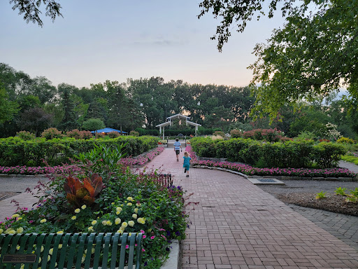Image of Muriel Sahlin Arboretum at Roseville Central Park