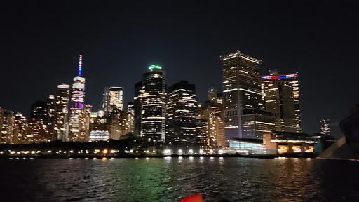 Image of Pier 15 East River Esplanade