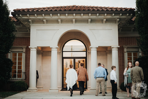 Image of Quinlan Visual Arts Center