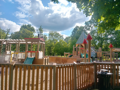 Image of Riverside Park