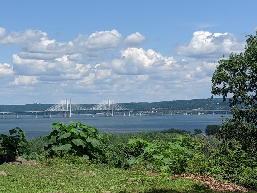 Image of Tallman Mountain State Park