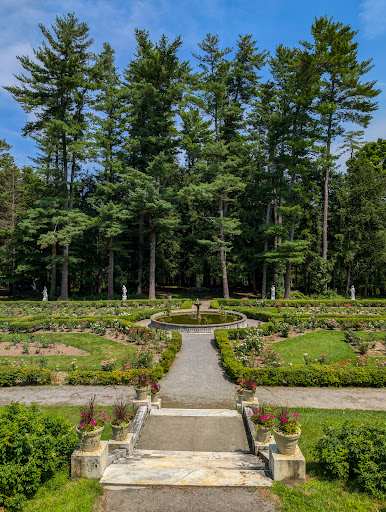 Image of Yaddo Gardens